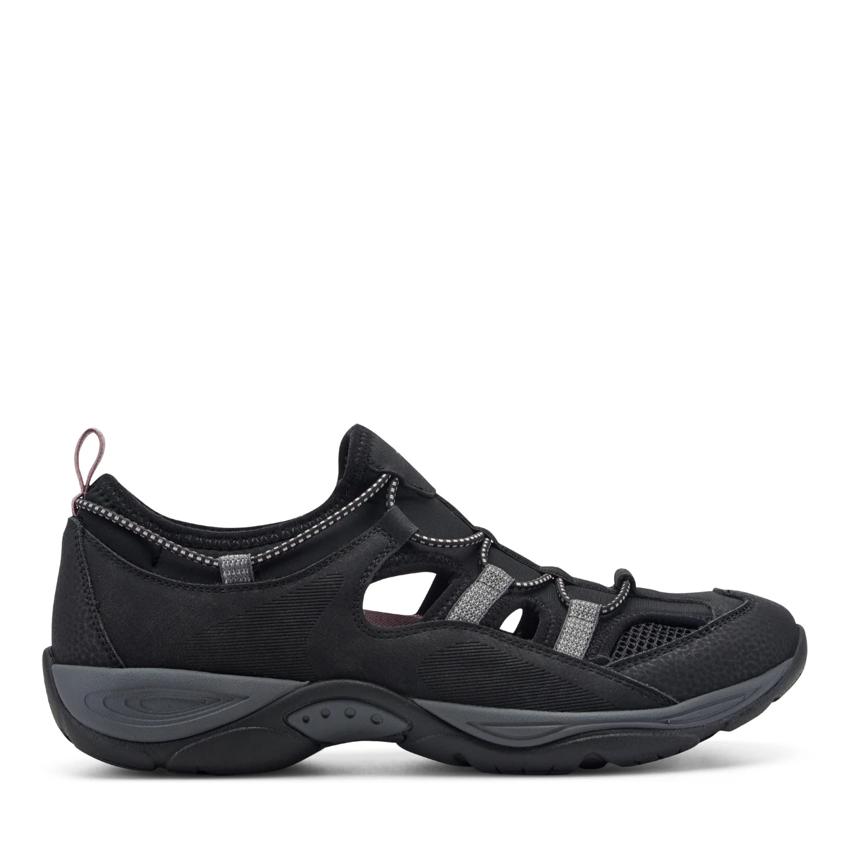 Everete Walking Shoes