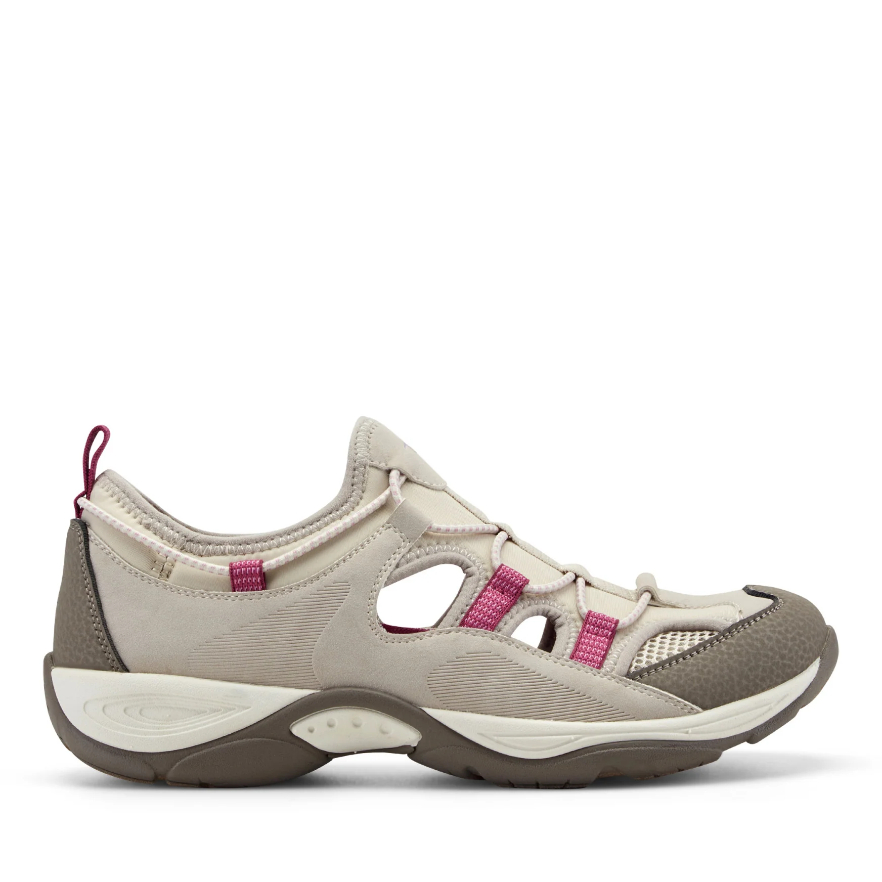Everete Walking Shoes